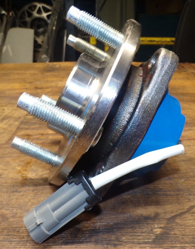 2003-2007 CTS 2005-2011 STS ПЕРЕДНЯЯ БАЗА ABS СТУПИЦА КОЛЕСА ПОДШИПНИК НОВЫЙ НЕИСПОЛЬЗОВАННЫЙ ОТКРЫТАЯ КОРОБКА - Изображение 4 из 4