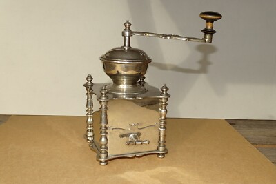 c.1910 CHROM KAFFEEMÜHLE Handreibe Handmühle coffee grinder Nickel cafe Mühle