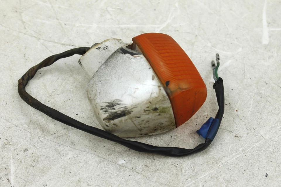 HONDA INTERCEPTOR 700 1986 1987 LUZ INTERMITENTE TRASERA IZQUIERDA INDICADOR Foto 2 de 4