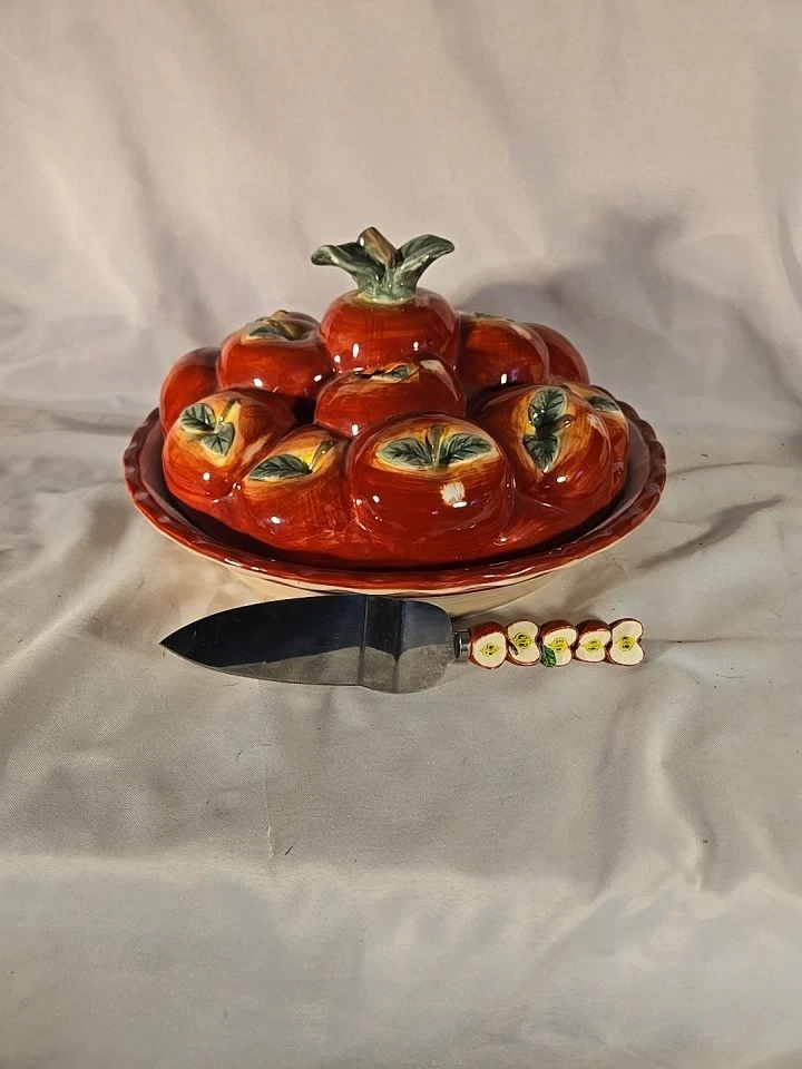 Vintage Pfaltzgraff 13.5" "Delicious" Apple Pie Lidded Pie Plate Safe MINT