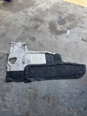2012-2017 BMW 640 650 F12 F13 FRONT UNDER BODY SPLASH SHIELD OEM.
