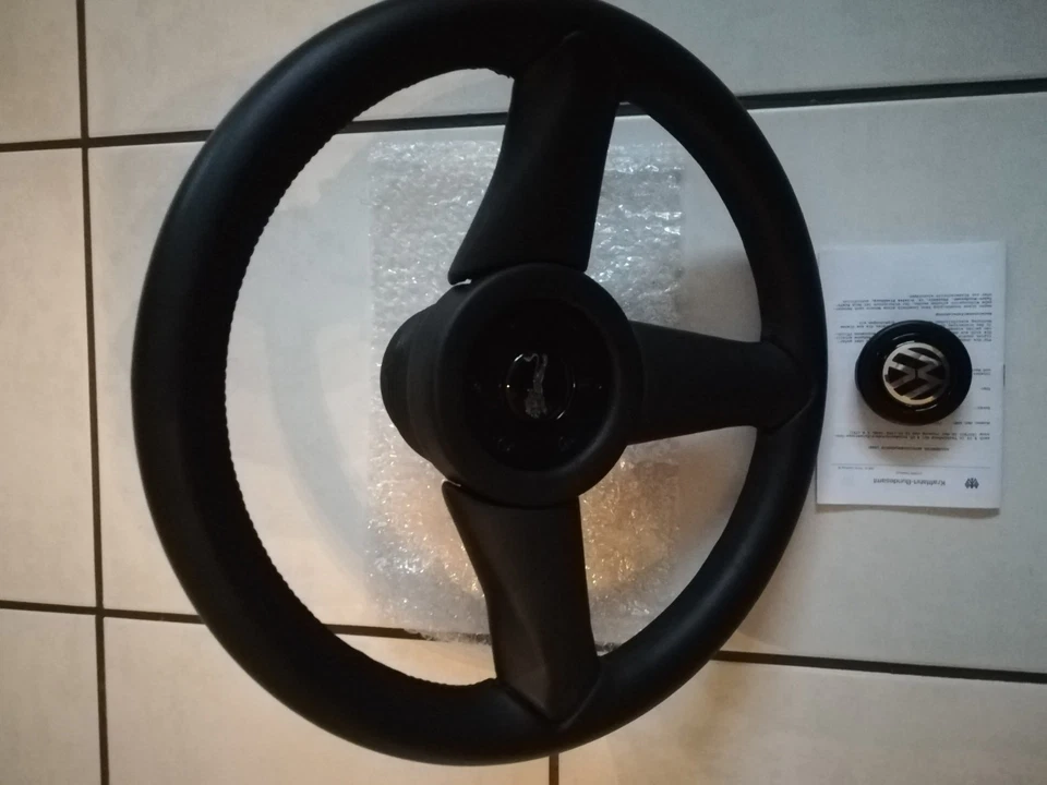 Momo Lederlenkrad Heytune Durchmesser 36 mit Narbe D35 - Bild 3 von 4