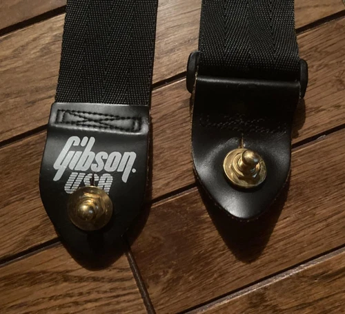 Gibson Black Guitar Strap Leather Premium Comfort accessories E138