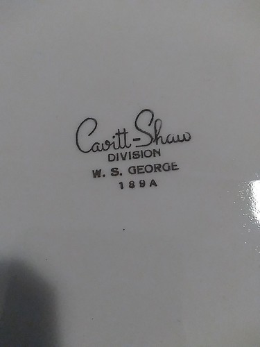 Cavitt-Shaw "Irish Rose" 15.50" Oval Platter. (106) - Picture 3 of 5
