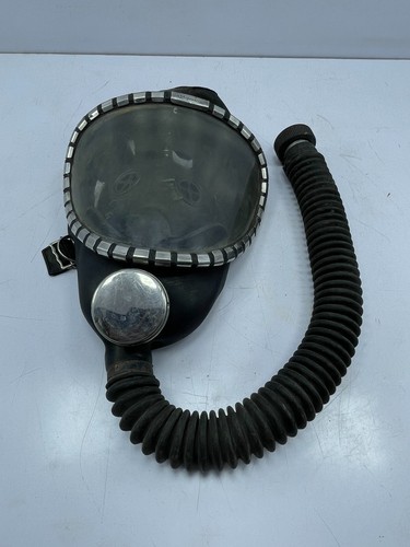 Shigematsu Reusable Respirator Full Face Gas Mask - Picture 22 of 24
