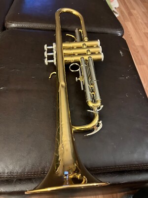Jean Baptiste トランペット JBTP483LE 🔥Jean Baptiste Trumpet. JBTP483LE with Case. Used. Some