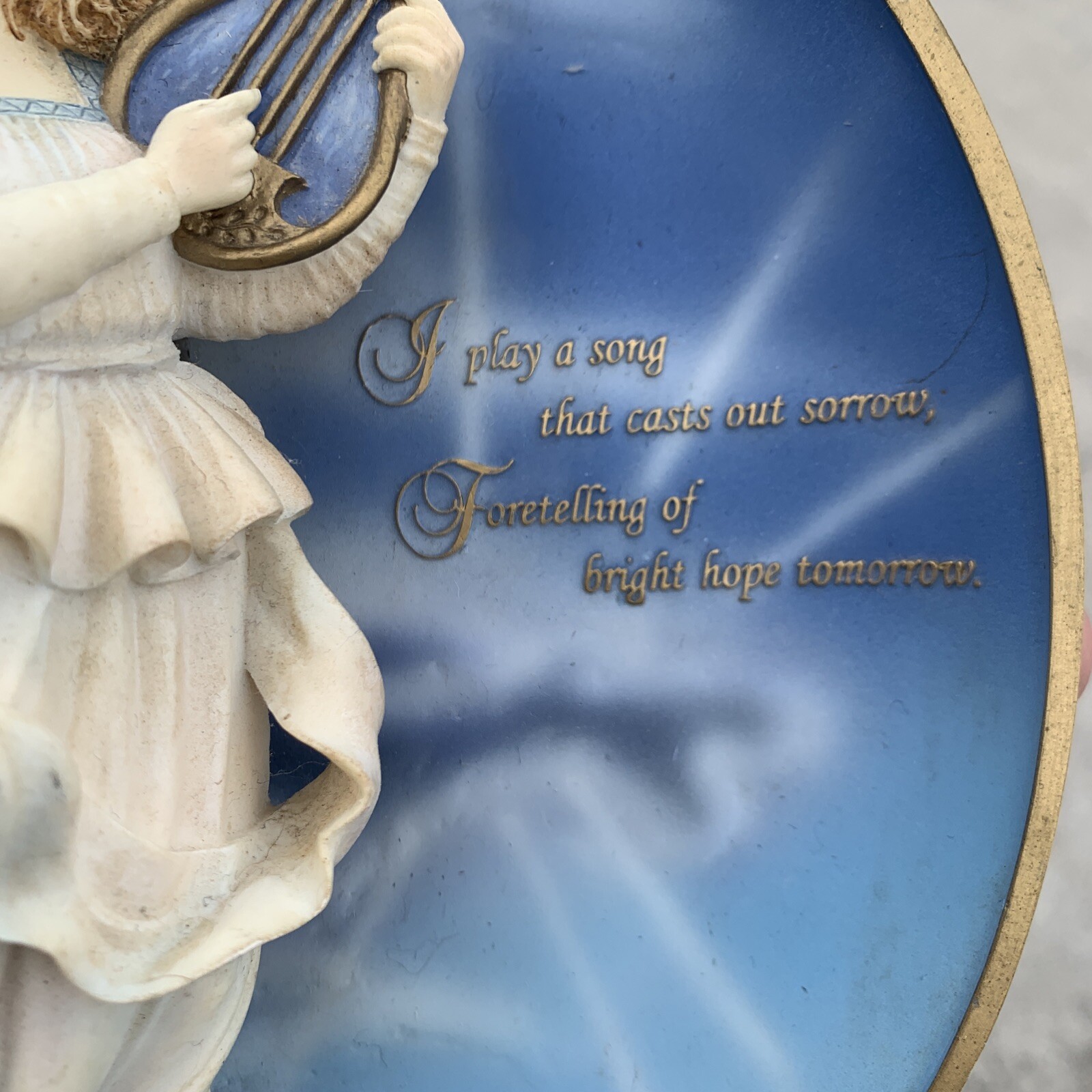 Angel Of Hope Lute 3D Plate Bradford Exchange Messages From Heaven