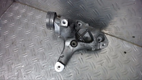 VW 1K/1KP/5M/1KM Spannrolle Halter Klimakompressor 1K0260885B