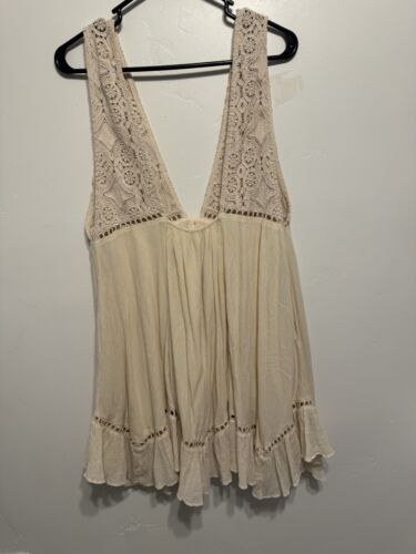 Vestido FREE PEOPLE Freya Boho Hippie Encaje Talla S Crema Tostado/Crema Bolsillos Volantes Dobladillo - Imagen 9 de 11