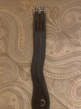 Red Barn Ergonomic Girth Black 50”