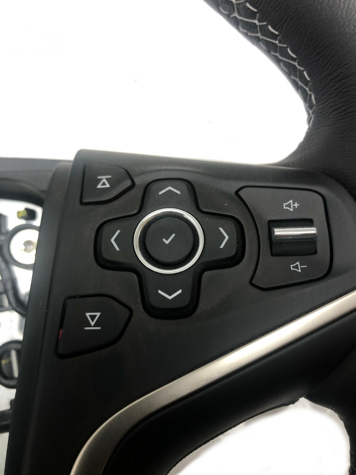 20142016 Buick LaCrosse Steering Wheel Jet Black Leather 23153228 OEM