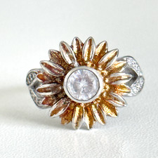 925 Sterling Silver Clear CZ Sunflower Vintage Style Ladies Band Ring Size 6.5