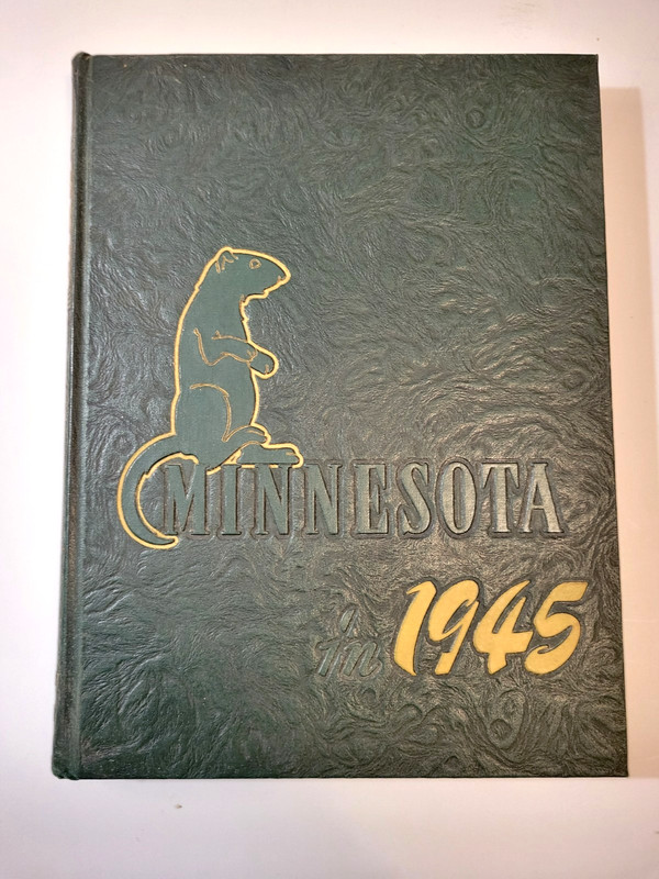 VINTAGE 1945 GOPHER UNIVERSITY of MINNESOTA YEARBOOK  Volume 58