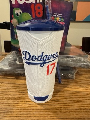 New and UNOPENED Shohei Ohtani 17 Souvenir Cup Dodger Free Refills