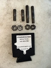 IHC McCormick Deering M 3hp IGN Head Studs Nuts Hit Miss Stationary Gas Engine