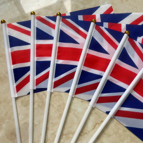 21X14Cm England National Flag UK Flying Flag United Kingdom + Plastic Flagpoles - Picture 3 of 8