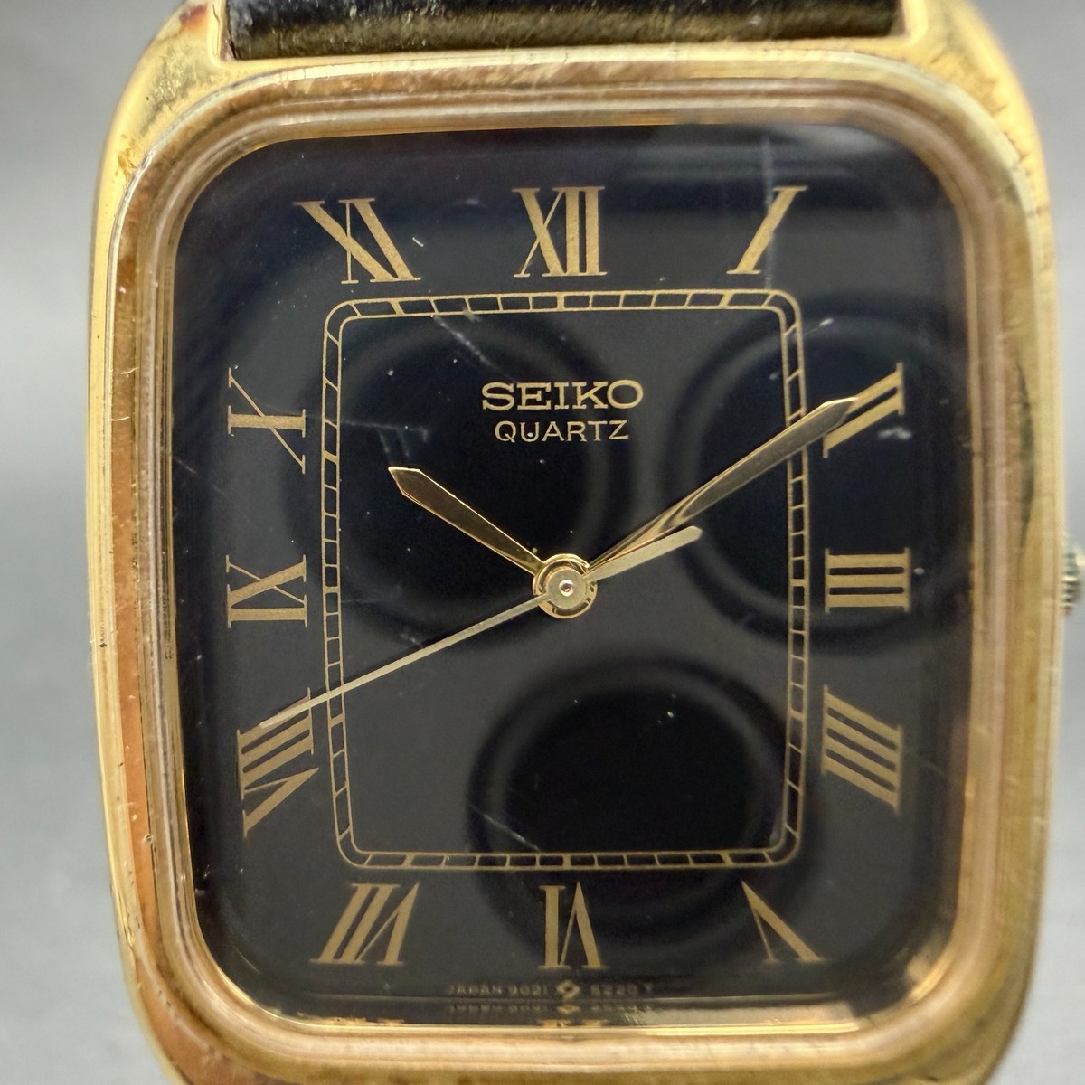 Seiko Watch Men 28mm Black Dial Gold Tone Rectangle 9021-5170 New