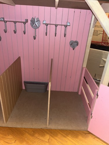 Our Generation Saddle Up Stables Horse Barn for 18 in. Doll Playset accessories. - Picture 10 of 23