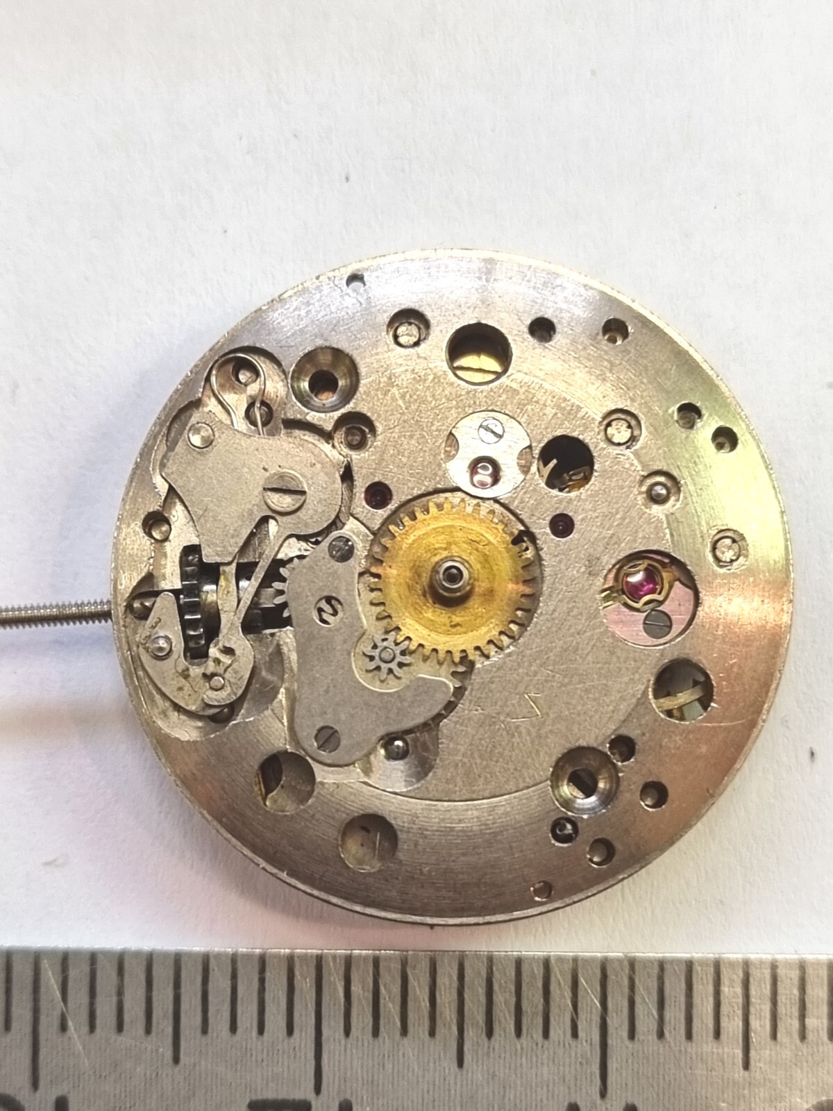 PETITE MONTRE DE col ou pendentif mouvement suisse signé MILOS a reviser EUR 24,00 - FR