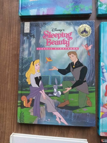 Disney Classic Series & Others, Lot Of 11 Books - Picture 5 of 20