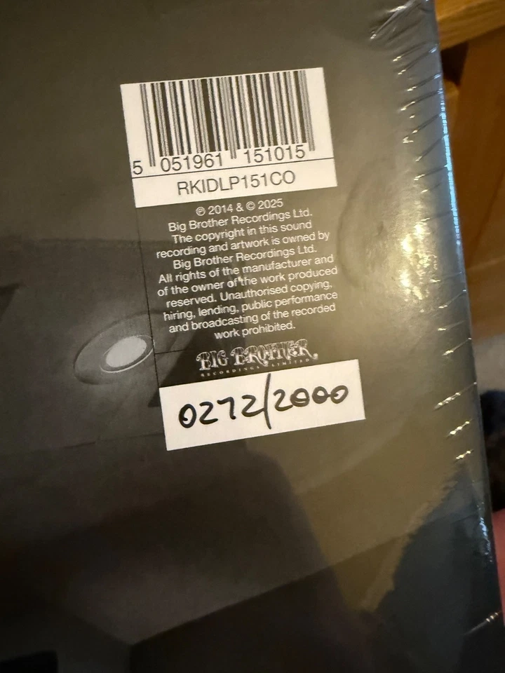 OASIS WHAT'S THE STORY MORNING GLORY? DOUBLE PEARL VINYL Damaged sleeve sealed 3 - Image 4 of 4