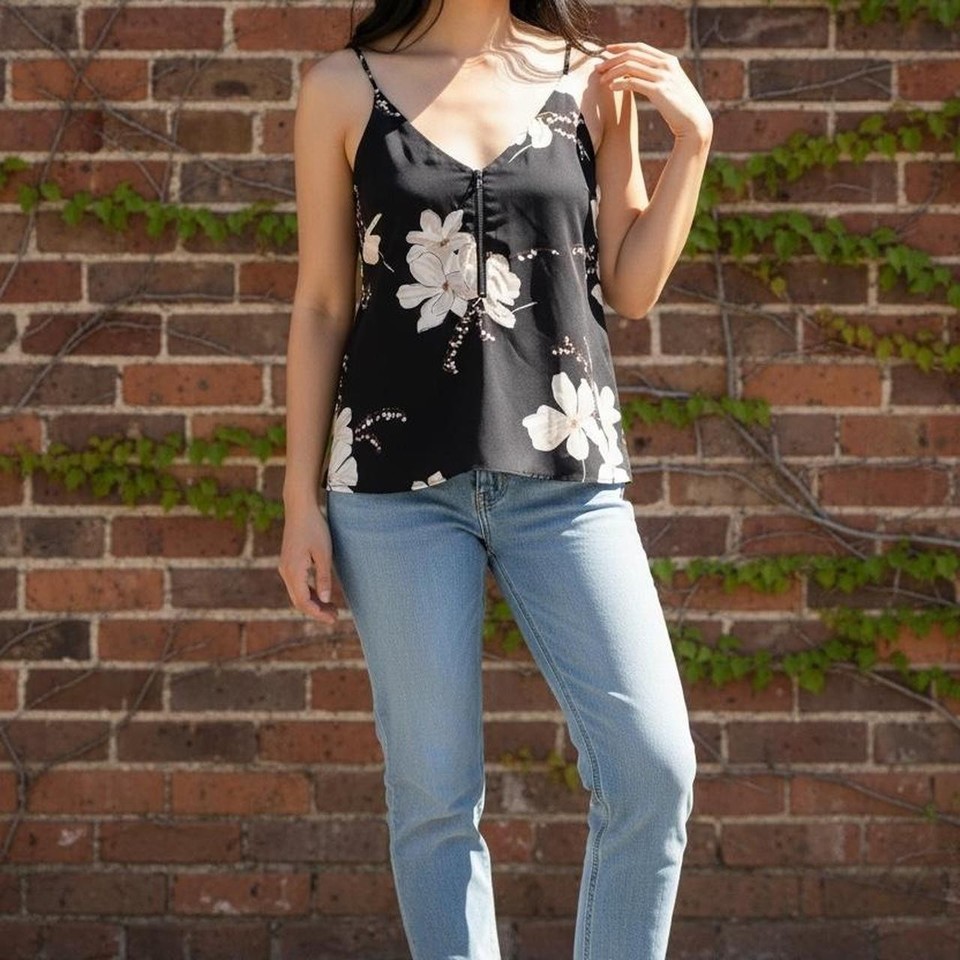Black Floral Cami Top Size M V Neck Zip Front Lightweight Summer Tank
