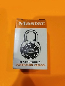 VINTAGE MASTER COMBINATION PADLOCK  #1525 New no key available