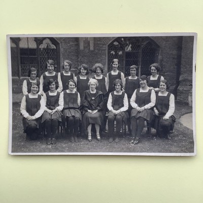 Unbekannte Schulgruppe Bristol Wills? RP PC 1930 BA784