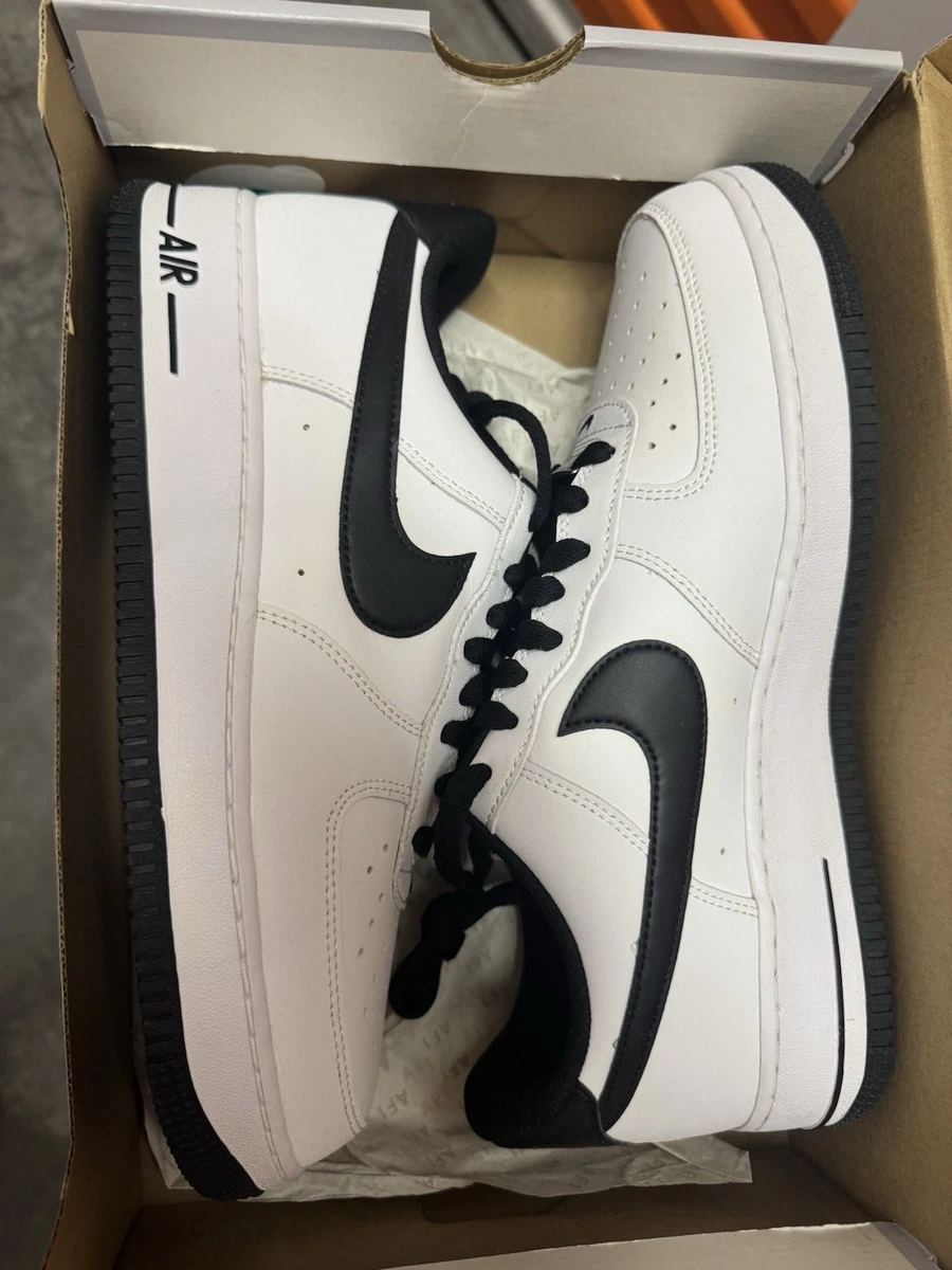 Preços baixos em Nike Air Force 1 White 2022 | eBay