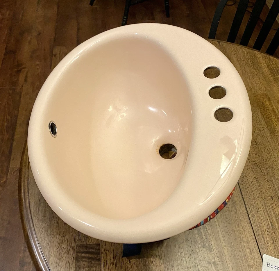 Fregadero ovalado de hierro fundido esmaltado rosa coral Kohler K-2904 de colección Foto 4 de 4