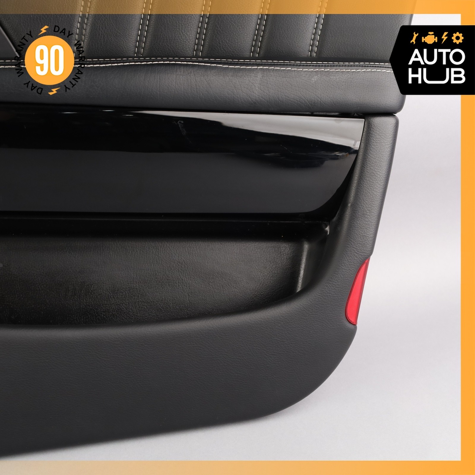 Maserati Quattroporte 2003-2013 Front Right Side panel Black