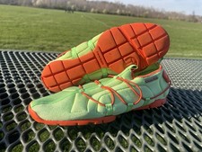 Reebok Travel Trainer GRN 11 Archive