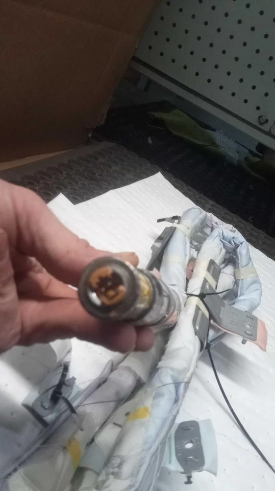 2016 Subaru XV Crosstrek Right Curtain Air Bag Silver 124K Miles OEM 452236 - Image 3 of 4