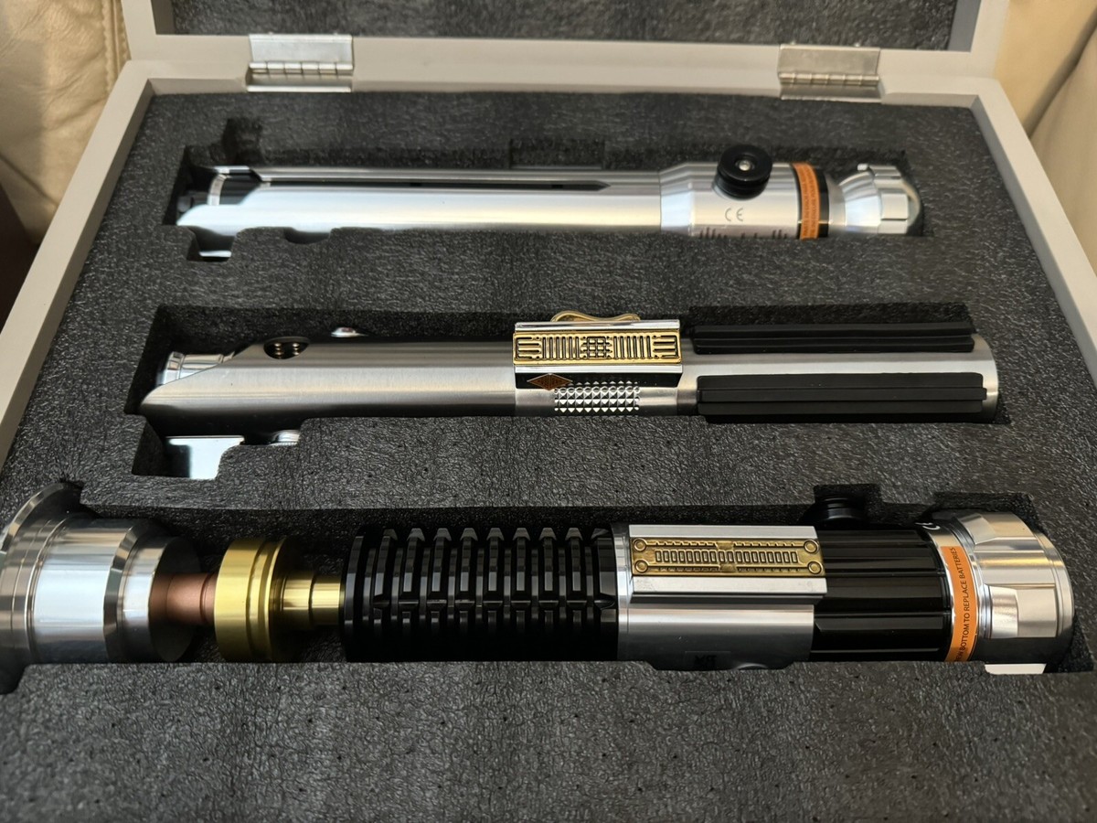 Star Wars Clone Wars Legacy Lightsaber Hilt Set LE LOW #8