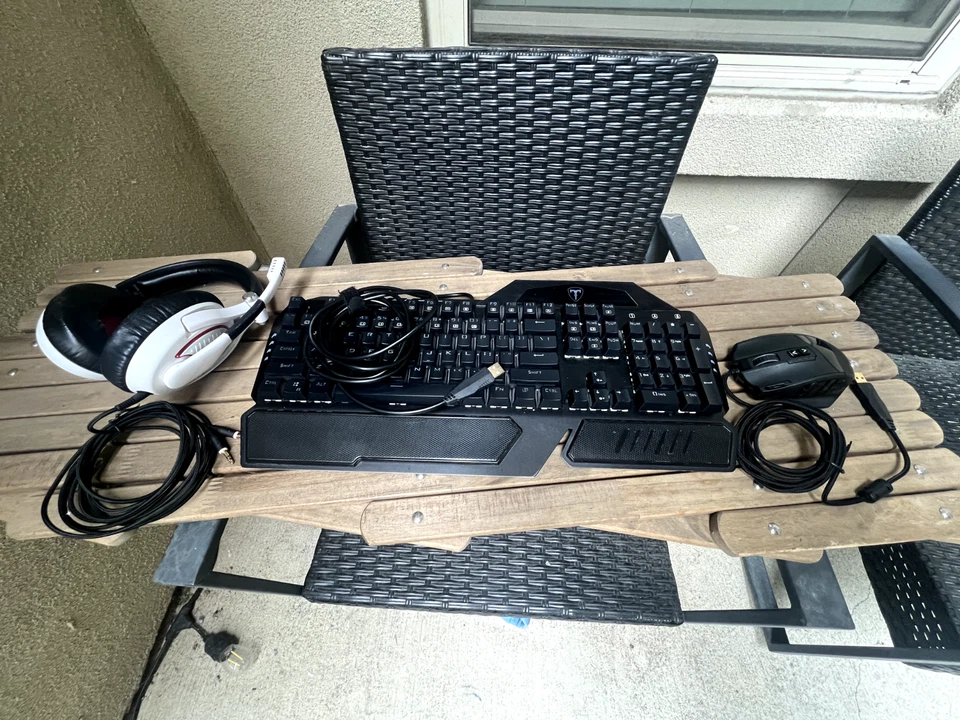 Лот товаров для геймеров ПК гарнитура Sennheiser GAME ZERO и клавиатура Utech Venus Mouse ET I-800 - Изображение 4 из 4