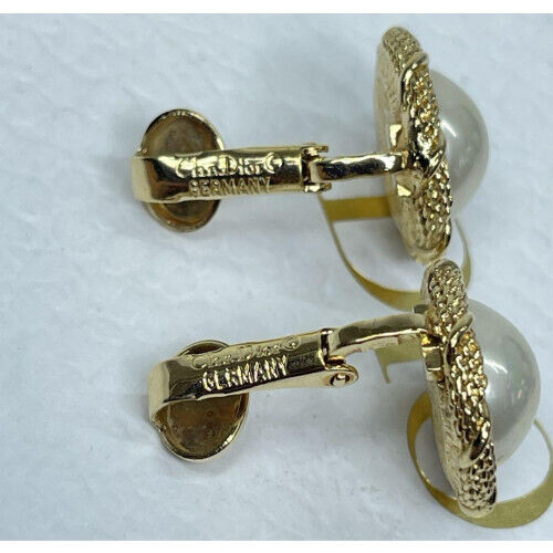 Christian Dior Vintage Gold Plated Pearl Clip On Earrings Christian Dior Vintage Gold Plated Pearl Clip On Earrings