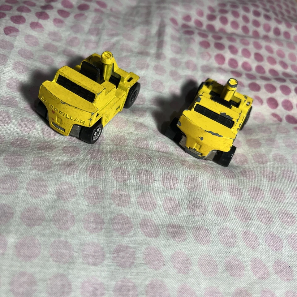 2 Vintage 1979 Mattel Hot Wheels Die-Cast Workhorses Caterpillar CAT Fork Lift - Image 3 of 4