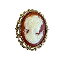 Vintage Cameo Brooch Pin Oval Gold-Tone Intricate Frame Design Pendant