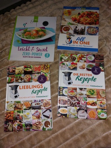Rezeptebücher - Bild 1 von 2