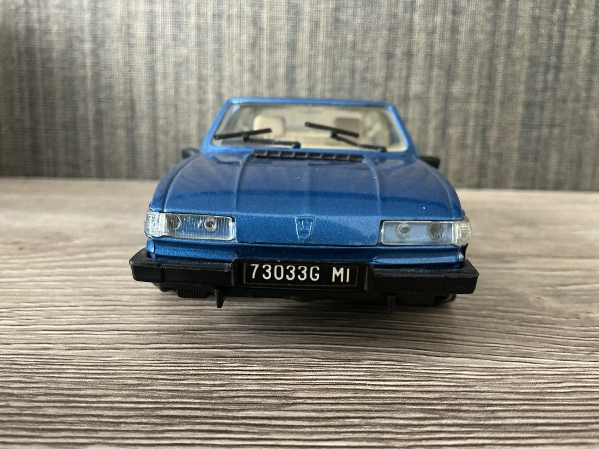 POLISTIL - S 728 - Rover 3500 - Bleu métal - En boite • EUR POLISTIL - S 728 - Rover 3500 - Bleu métal - En boite • EUR