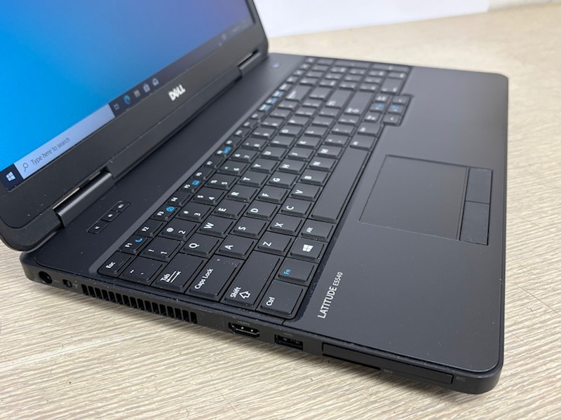 Dell Latitude E5540 15.6
