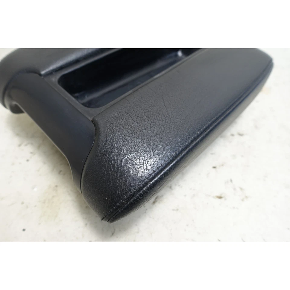 Apoyabrazos consola central delantera BMW E39 serie 5 cuero negro 1997-2003 OEM Foto 2 de 4