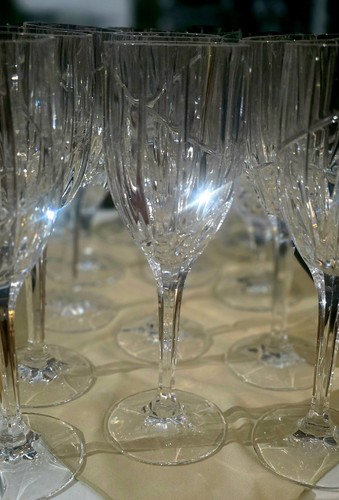 set of 18 Mikasa, Park Lane  stemware - Picture 22 of 24