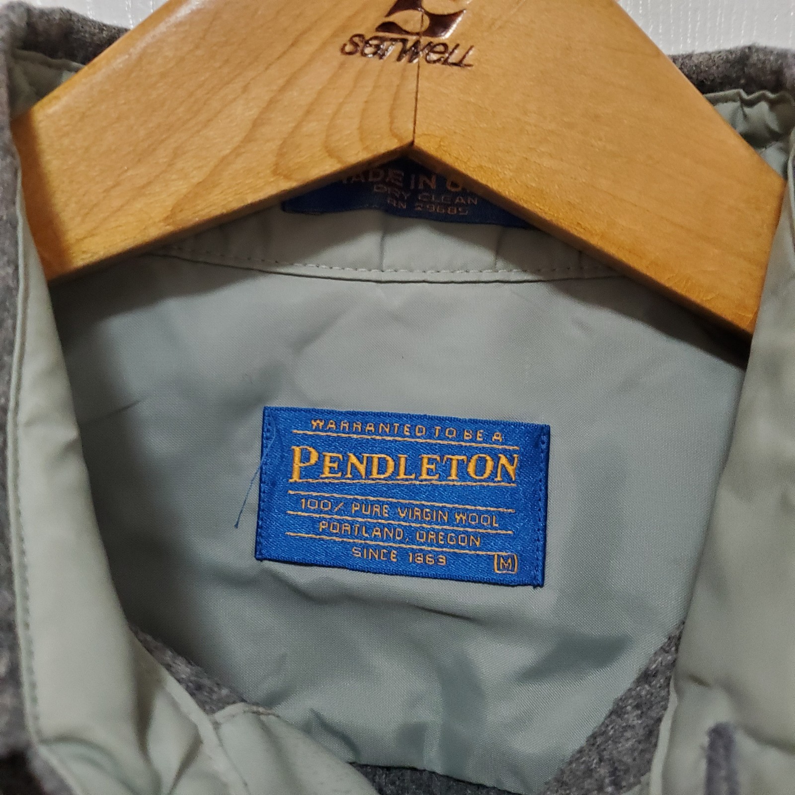 Pair (2) Pendleton 100% Virgin Wool Button Down L… - image 2