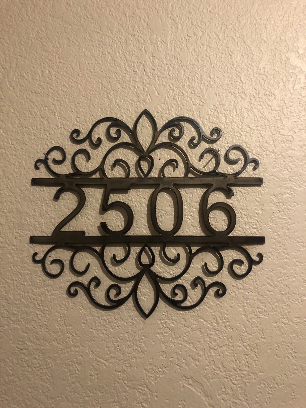 Picture 2 of 3