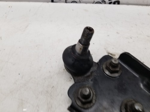 2023 VAUXHALL ASTRA L 1.2 PETROL FRONT RIGHT DRIVER SIDE LOWER CONTROL ARM OEM - Picture 6 of 9