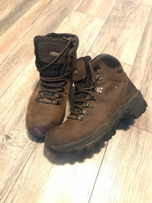 alpine design hiking boots