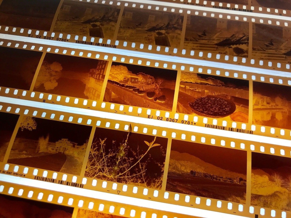 Color Film Process and Scan (35mm,120 Roll) C41 Process