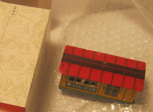 Hallmark Yuletide 1996 coche de correo central lata prensada en caja con pestaña de precio¡! - Imagen 2 de 3
