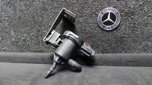 C50-80 * Mercedes-Benz W205 C-Klasse Regenerierventil Tank Ventil - A0014760532